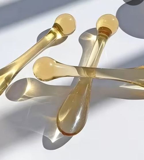 Cosmetic Scoop Makeup Spatula - Clear
